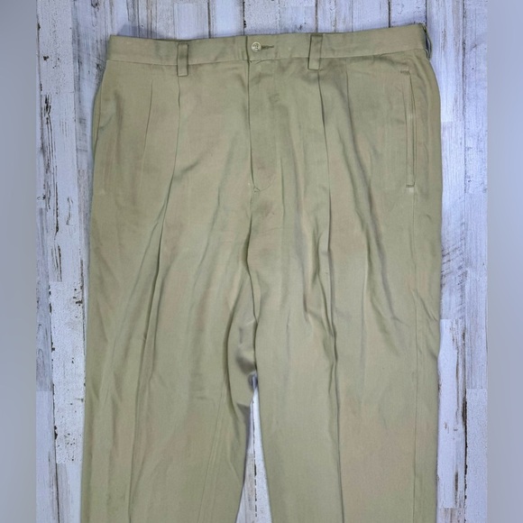 Tommy Bahama Men 38x32 Dress Pants Pleated Tan Silk - Picture 3 of 10